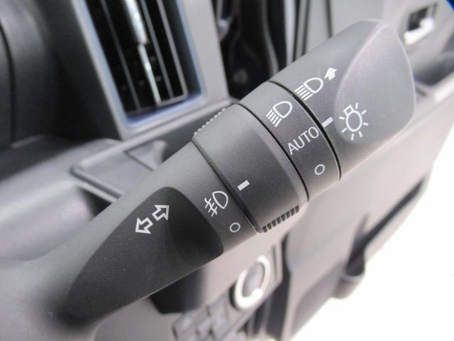 タント カスタムＲＳ　シートヒーター　両側パワースライドドア　オートライト　キーフリー　アイドリングストップ　パノラマモニター　ナビ　ＵＳＢ入力端子　Ｂｌｕｅｔｏｏｔｈ　ティーゼットデオプラス（22枚目）