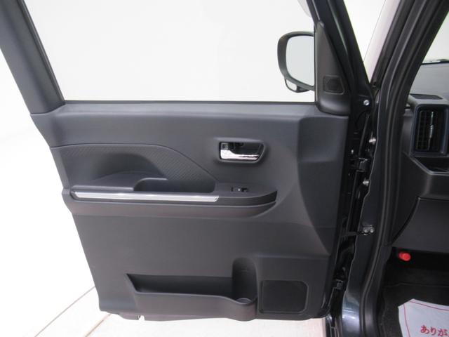 タント カスタムＲＳ　シートヒーター　両側パワースライドドア　オートライト　キーフリー　アイドリングストップ　パノラマモニター　ナビ　ＵＳＢ入力端子　Ｂｌｕｅｔｏｏｔｈ　ティーゼットデオプラス（50枚目）