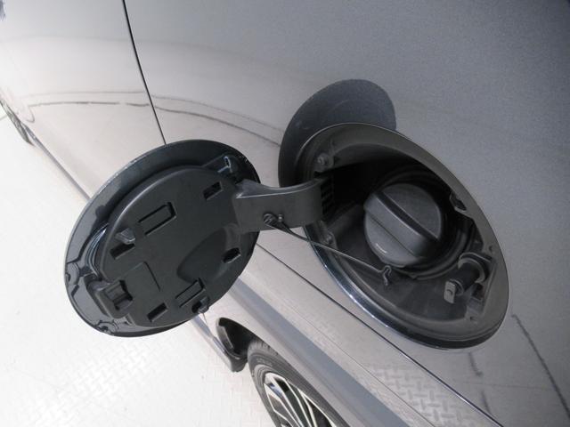 タント カスタムＲＳ　シートヒーター　両側パワースライドドア　オートライト　キーフリー　アイドリングストップ　パノラマモニター　ナビ　ＵＳＢ入力端子　Ｂｌｕｅｔｏｏｔｈ　ティーゼットデオプラス（51枚目）