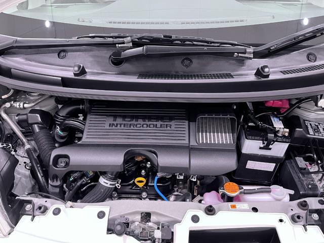 ムーヴ カスタムＲＳ　オートライト　キーフリー　アイドリングストップ　ＣＤチューナー　電動格納式ドアミラー　エアコン　パワーステアリング　パワーウィンドウ　運転席エアバッグ　ＡＢＳ　ティーゼットデオプラス（9枚目）