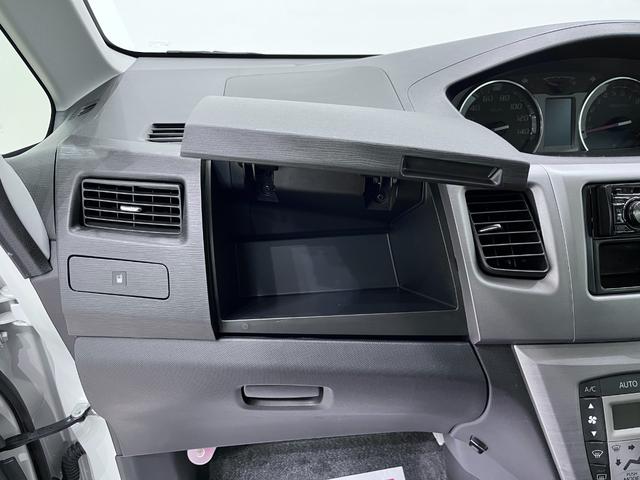 ムーヴ カスタムＲＳ　オートライト　キーフリー　アイドリングストップ　ＣＤチューナー　電動格納式ドアミラー　エアコン　パワーステアリング　パワーウィンドウ　運転席エアバッグ　ＡＢＳ　ティーゼットデオプラス（22枚目）