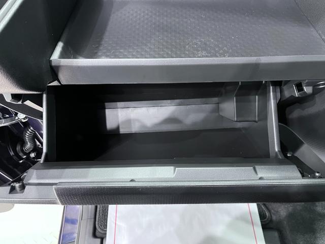 タント カスタムＸ　バックモニター　９インチディスプレイオーディオ　ドライブレコーダー　両側パワースライドドア　シートヒーター　ＵＳＢ入力端子　Ｂｌｕｅｔｏｏｔｈ　オートライト　キーフリー　アイドリングストップ（31枚目）