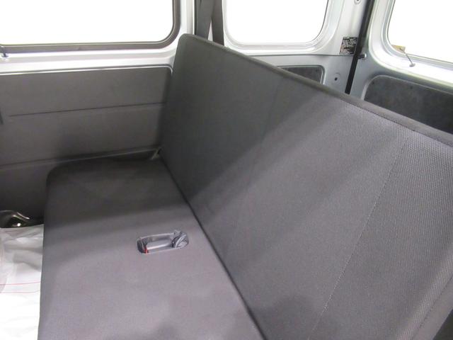 ハイゼットカーゴ デラックス　ＡＭ／ＦＭラジオ　両側スライドドア　キーレスエントリー　アイドリングストップ　衝突被害軽減システム　レーンアシスト　オートマチックハイビーム　ティーゼットデオプラス（36枚目）