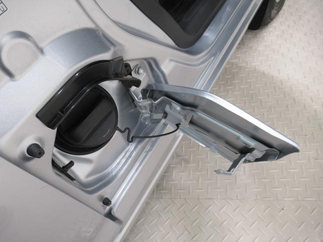 ハイゼットカーゴ デラックス　ＡＭ／ＦＭラジオ　両側スライドドア　キーレスエントリー　アイドリングストップ　衝突被害軽減システム　レーンアシスト　オートマチックハイビーム　ティーゼットデオプラス（40枚目）