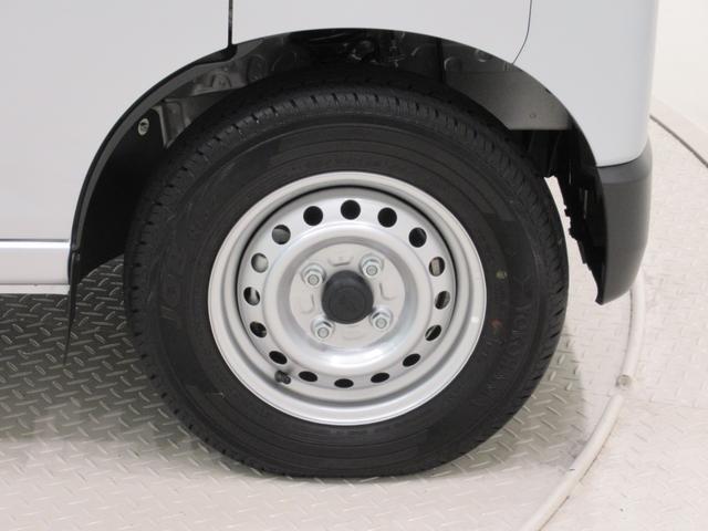 ハイゼットカーゴ デラックス　ＡＭ／ＦＭラジオ　両側スライドドア　キーレスエントリー　アイドリングストップ　衝突被害軽減システム　レーンアシスト　オートマチックハイビーム　ティーゼットデオプラス（42枚目）