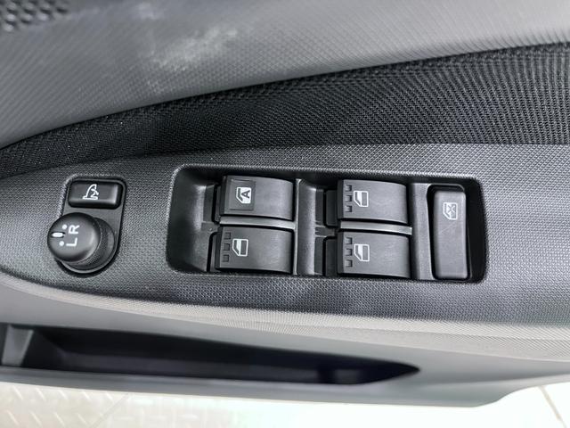 ムーヴ カスタムX キーフリー アイドリングストップ 電動格納式ドアミラー エアコン パワーステアリング パワーウィンドウ 運転席エアバッグ ABS ティーゼットデオプラス(14枚目)