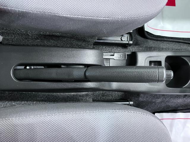 ミライース L SA キーレスエントリー アイドリングストップ 衝突被害軽減システム CDチューナー エアコン パワーステアリング パワーウィンドウ 運転席エアバッグ ABS ティーゼットデオプラス(21枚目)