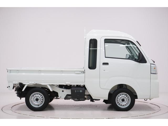 ハイゼットトラック ジャンボスタンダード　４ＷＤ　ＡＭ／ＦＭラジオ　オートライト　アイドリングストップ　衝突被害軽減システム　レーンアシスト　オートマチックハイビーム　ティーゼットデオプラス（6枚目）