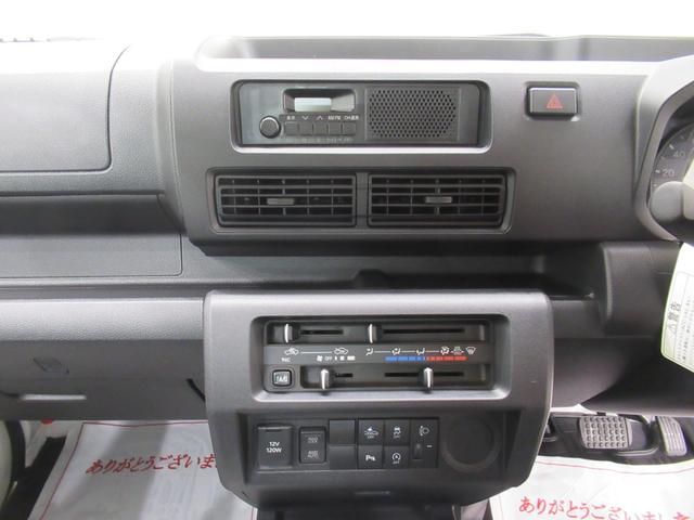 ハイゼットトラック ジャンボスタンダード　４ＷＤ　ＡＭ／ＦＭラジオ　オートライト　アイドリングストップ　衝突被害軽減システム　レーンアシスト　オートマチックハイビーム　ティーゼットデオプラス（16枚目）