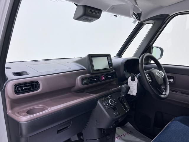 ムーヴキャンバス セオリーＧターボ　パノラマモニター　７インチナビ　両側パワースライドドア　シートヒーター　ＵＳＢ入力端子　Ｂｌｕｅｔｏｏｔｈ　ホッとカップホルダー　オートライト　キーフリー　アイドリングストップ　ティーゼットデオプラス（13枚目）