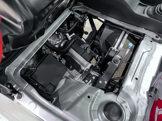 ハイゼットトラック スタンダード MT5速 AM/FMラジオ オートライト アイドリングストップ 衝突被害軽減システム レーンアシスト オートマチックハイビーム ティーゼットデオプラス(11枚目)