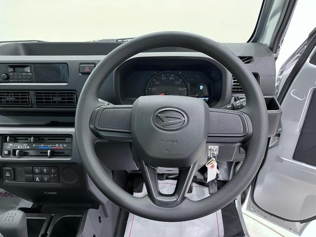 ハイゼットトラック スタンダード MT5速 AM/FMラジオ オートライト アイドリングストップ 衝突被害軽減システム レーンアシスト オートマチックハイビーム ティーゼットデオプラス(13枚目)