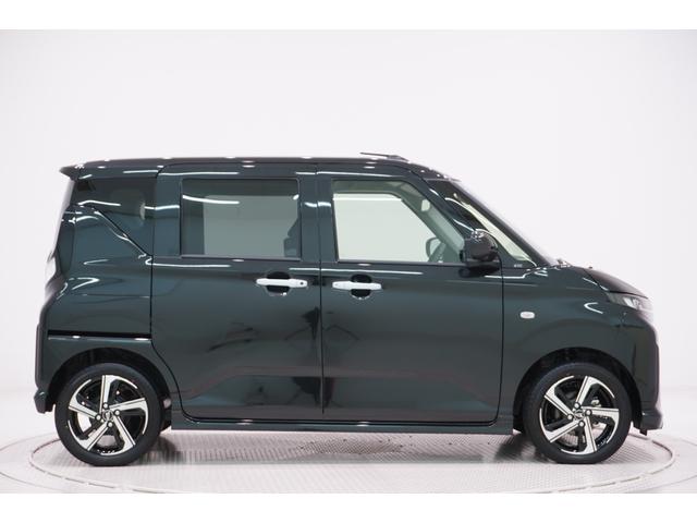 ムーヴ ＲＳ　パノラマモニター　１０インチナビ　ドライブレコーダー　両側パワースライドドア　ＵＳＢ入力端子　Ｂｌｕｅｔｏｏｔｈ　オートライト　キーフリー　アイドリングストップ　ティーゼットデオプラス（6枚目）