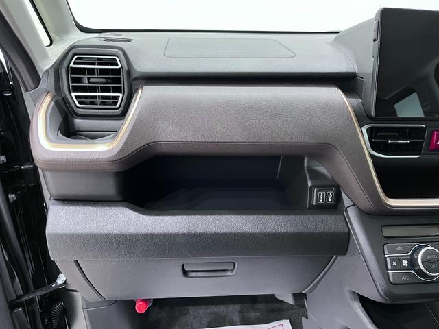 ムーヴ ＲＳ　パノラマモニター　１０インチナビ　ドライブレコーダー　両側パワースライドドア　ＵＳＢ入力端子　Ｂｌｕｅｔｏｏｔｈ　オートライト　キーフリー　アイドリングストップ　ティーゼットデオプラス（31枚目）