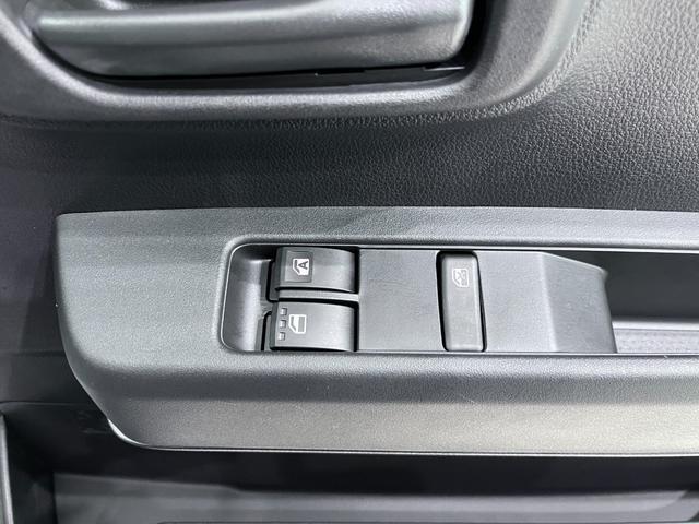 ハイゼットカーゴ デラックス 両側スライドドア AM/FMラジオ キーレスエントリー アイドリングストップ 衝突被害軽減システム レーンアシスト オートマチックハイビーム ティーゼットデオプラス(15枚目)