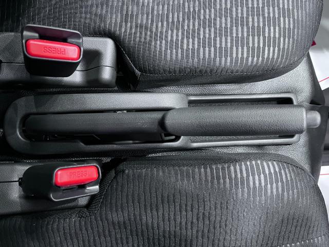 ハイゼットカーゴ デラックス 両側スライドドア AM/FMラジオ キーレスエントリー アイドリングストップ 衝突被害軽減システム レーンアシスト オートマチックハイビーム ティーゼットデオプラス(21枚目)