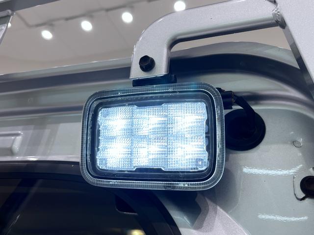 ���R�_�C�n�c�̃z�[���y�[�W�A�X�܏����A�ǂ̓X�܂��f�����������C���i�[�r���[�ŃV���[���[�����R�U�O�x�������������܂��B�i�v�d�a�W���ꏜ���j