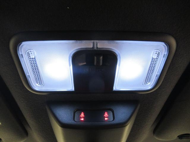 �X���̓J�t�F�̂悤�ȕ��͋C�ŁA���߂Ă����X�̕��ł�������肨���났������Ǝv���܂��B�i�v�d�a�W���ꏜ���j