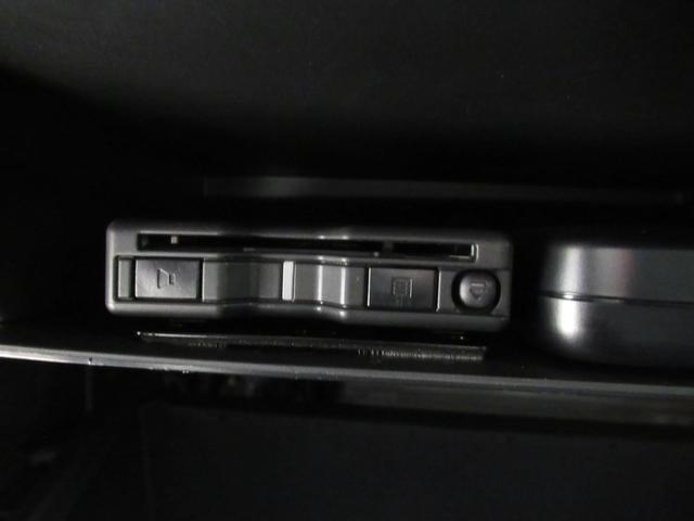 �_�C�n�c�F�蒆�ÎԂ́A�u�ԗ���ԏؖ����v�u��U�O���ڂ̓O��_���E�����v�u�����̓O�ꐴ�|�Ɛ��v�u�P�N�Ԗ����ۏ؁i�ԗ��{�̉��i�R�O���~�ȉ��̎ԗ��͂R�����܂��͂R�O�O�O�����̕ۏ؁j�v���S�Ԃɕt���Ă��܂��B