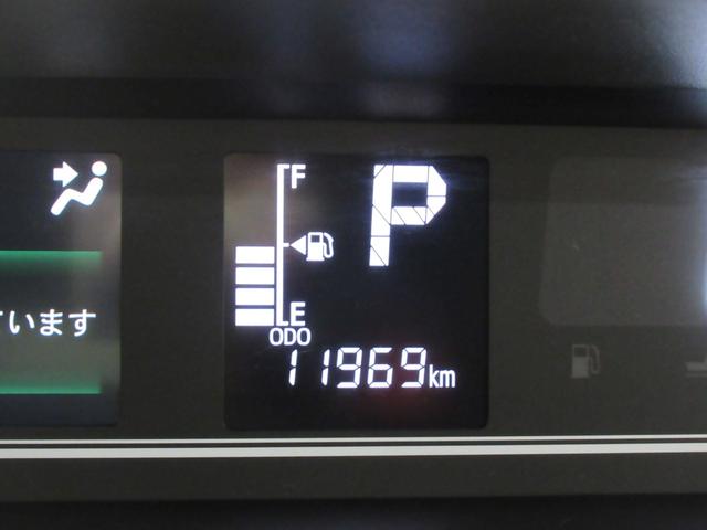 タント カスタムＲＳ　パノラマモニター　７インチナビ　ドライブレコーダー　両側パワースライドドア　シートヒーター　ＵＳＢ入力端子　Ｂｌｕｅｔｏｏｔｈ　オートライト　キーフリー　ティーゼットデオプラス　エコアイドル非装着車（11枚目）