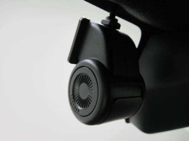 タント カスタムＲＳ　パノラマモニター　７インチナビ　ドライブレコーダー　両側パワースライドドア　シートヒーター　ＵＳＢ入力端子　Ｂｌｕｅｔｏｏｔｈ　オートライト　キーフリー　ティーゼットデオプラス　エコアイドル非装着車（18枚目）