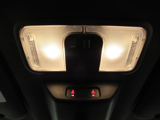 タント カスタムＲＳ　パノラマモニター　７インチナビ　ドライブレコーダー　両側パワースライドドア　シートヒーター　ＵＳＢ入力端子　Ｂｌｕｅｔｏｏｔｈ　オートライト　キーフリー　ティーゼットデオプラス　エコアイドル非装着車（40枚目）