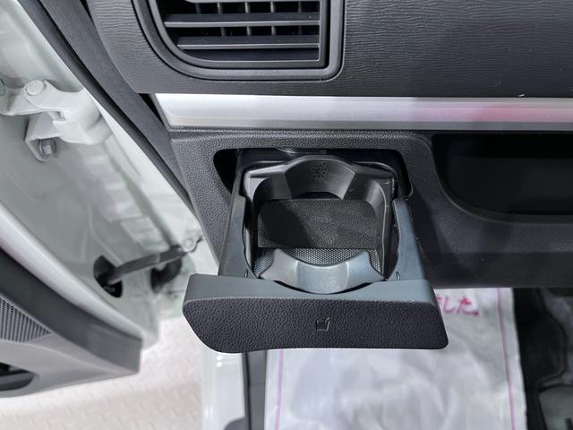 タント カスタムＲＳトップエディション　ＳＡ３　シートヒーター　両側パワースライドドア　オートライト　キーフリー　アイドリングストップ　ＵＳＢ入力端子　衝突被害軽減システム　レーンアシスト　オートマチックハイビーム　ティーゼットデオプラス（32枚目）