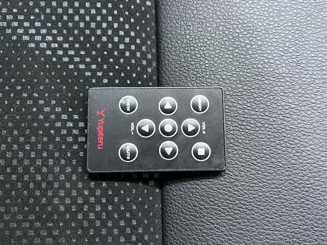 タント カスタムＲＳトップエディション　ＳＡ３　シートヒーター　両側パワースライドドア　オートライト　キーフリー　アイドリングストップ　ＵＳＢ入力端子　衝突被害軽減システム　レーンアシスト　オートマチックハイビーム　ティーゼットデオプラス（38枚目）