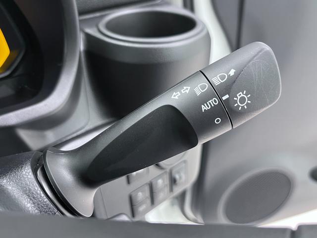 ミライース L SA3 オートライト キーレスエントリー アイドリングストップ CDチューナー 衝突被害軽減システム レーンアシスト オートマチックハイビーム ティーゼットデオプラス(18枚目)