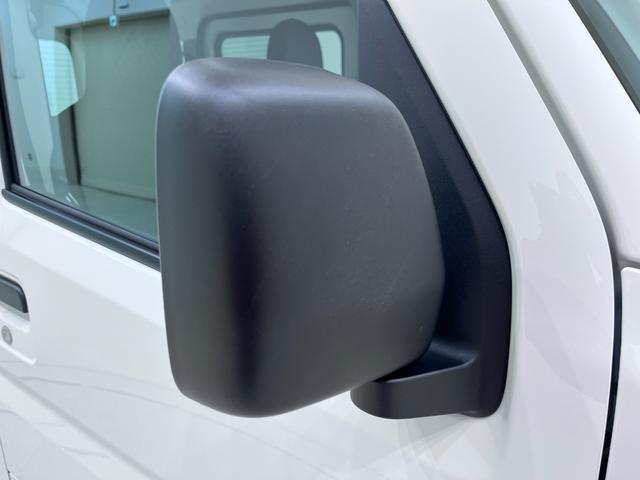 ハイゼットカーゴ デラックス　ＡＭ／ＦＭラジオ　両側スライドドア　オートライト　キーレスエントリー　アイドリングストップ　衝突被害軽減システム　レーンアシスト　オートマチックハイビーム　ティーゼットデオプラス（30枚目）