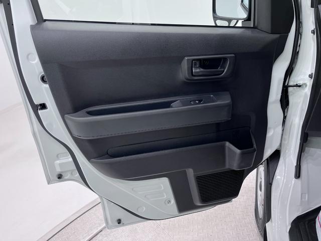 ハイゼットカーゴ デラックス　ＡＭ／ＦＭラジオ　両側スライドドア　オートライト　キーレスエントリー　アイドリングストップ　衝突被害軽減システム　レーンアシスト　オートマチックハイビーム　ティーゼットデオプラス（37枚目）