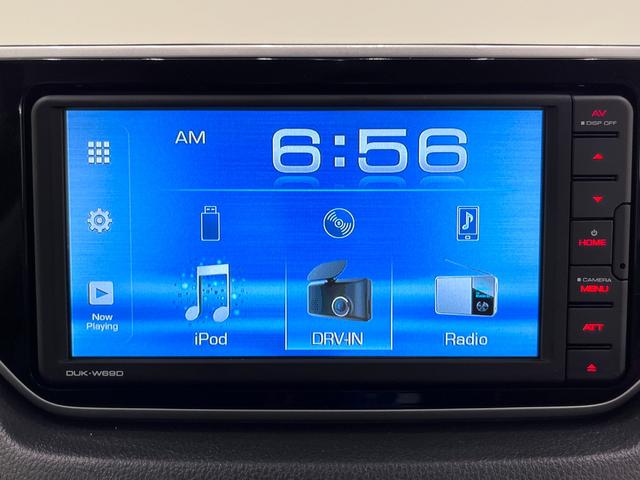 �R�N����T�N��̃J�[���C�t�X�^�C���������������B�茳�Ɍ������c���Ă��������B