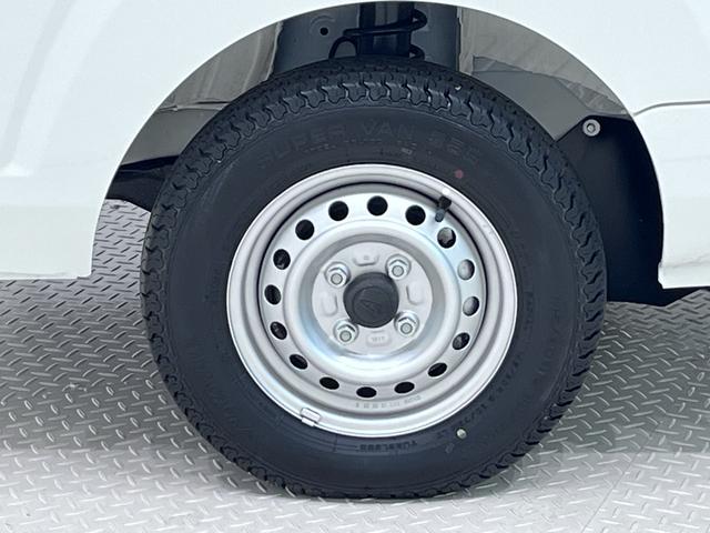 ハイゼットトラック スタンダード　４ＷＤ　ＭＴ５速　ＡＭ／ＦＭラジオ　オートライト　アイドリングストップ　衝突被害軽減システム　レーンアシスト　オートマチックハイビーム　ティーゼットデオプラス（40枚目）