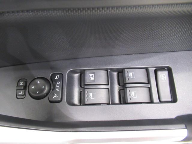 ロッキー プレミアムＧ　ＨＥＶ　７インチナビ　シートヒーター　ＵＳＢ入力端子　Ｂｌｕｅｔｏｏｔｈ　オートライト　キーフリー　衝突被害軽減システム　レーンアシスト　オートマチックハイビーム　ティーゼットデオプラス（16枚目）