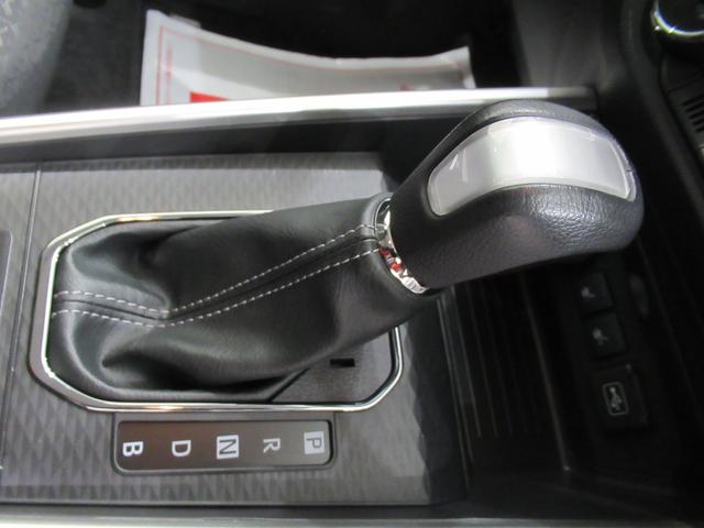 ロッキー プレミアムＧ　ＨＥＶ　７インチナビ　シートヒーター　ＵＳＢ入力端子　Ｂｌｕｅｔｏｏｔｈ　オートライト　キーフリー　衝突被害軽減システム　レーンアシスト　オートマチックハイビーム　ティーゼットデオプラス（18枚目）