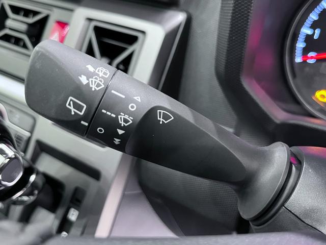 タフト Ｇターボ　ダーククロムベンチャー　パノラマモニター　７インチナビ　ドライブレコーダー　シートヒーター　ＵＳＢ入力端子　Ｂｌｕｅｔｏｏｔｈ　オートライト　キーフリー　アイドリングストップ　電動パーキングブレーキ　ティーゼットデオプラス（21枚目）