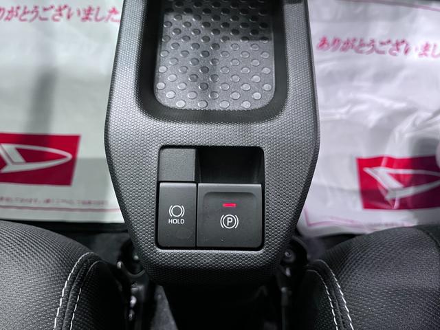 タフト Ｇターボ　ダーククロムベンチャー　パノラマモニター　７インチナビ　ドライブレコーダー　シートヒーター　ＵＳＢ入力端子　Ｂｌｕｅｔｏｏｔｈ　オートライト　キーフリー　アイドリングストップ　電動パーキングブレーキ　ティーゼットデオプラス（26枚目）