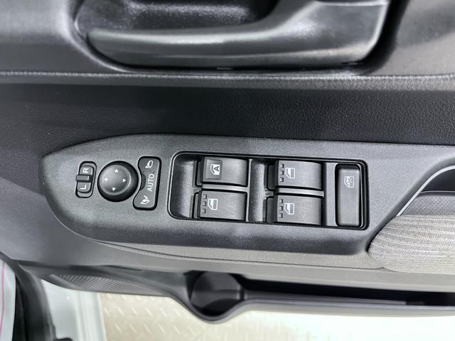 ムーヴ Ｘ　パノラマモニター　１０インチナビ　ドライブレコーダー　左側パワースライドドア　ＵＳＢ入力端子　Ｂｌｕｅｔｏｏｔｈ　オートライト　キーフリー　アイドリングストップ　ティーゼットデオプラス（15枚目）