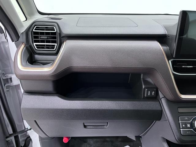 ムーヴ Ｇ　パノラマモニター　９インチディスプレイオーディオ　ドライブレコーダー　左側パワースライドドア　ＵＳＢ入力端子　Ｂｌｕｅｔｏｏｔｈ　オートライト　キーフリー　アイドリングストップ　ティーゼットデオプラス（31枚目）