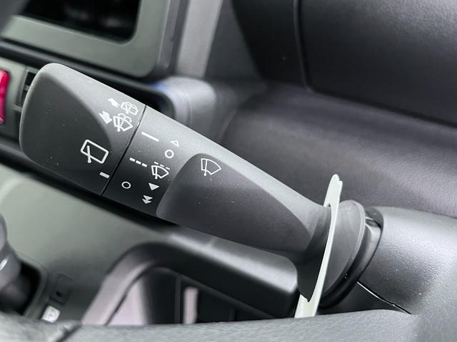 タント Ｘ　左側パワースライドドア　シートヒーター　ＵＳＢ入力端子　オートライト　キーフリー　アイドリングストップ　衝突被害軽減システム　レーンアシスト　オートマチックハイビーム　ティーゼットデオプラス（19枚目）