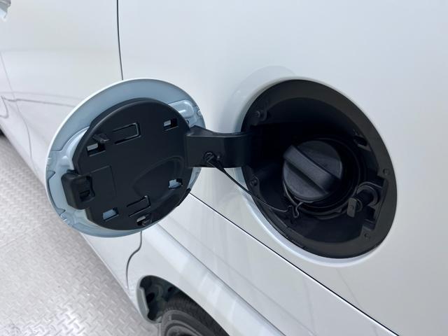 タント Ｘ　左側パワースライドドア　シートヒーター　ＵＳＢ入力端子　オートライト　キーフリー　アイドリングストップ　衝突被害軽減システム　レーンアシスト　オートマチックハイビーム　ティーゼットデオプラス（43枚目）