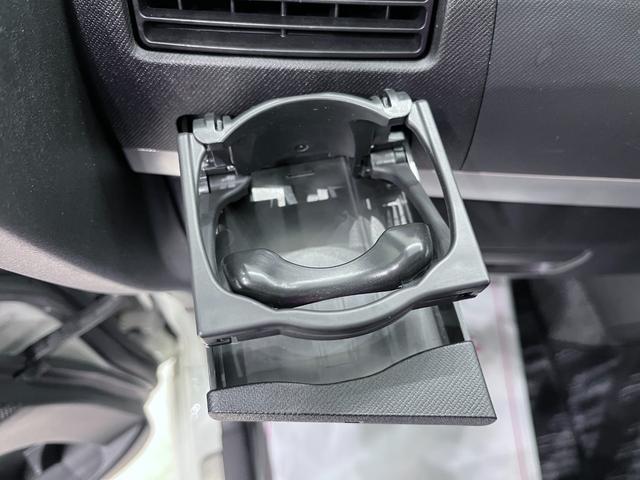 �R�N����T�N��̃J�[���C�t�X�^�C���������������B�茳�Ɍ������c���Ă��������B