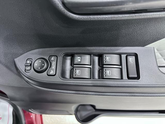 タント Ｘ　シートヒーター　左側パワースライドドア　オートライト　キーフリー　アイドリングストップ　バックモニター　ナビ　ドライブレコーダー　ＵＳＢ入力端子　Ｂｌｕｅｔｏｏｔｈ　ティーゼットデオプラス（14枚目）