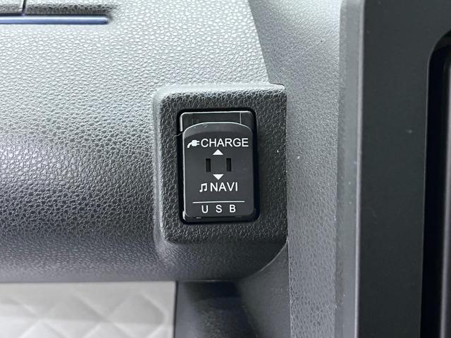 タント Ｘ　シートヒーター　左側パワースライドドア　オートライト　キーフリー　アイドリングストップ　バックモニター　ナビ　ドライブレコーダー　ＵＳＢ入力端子　Ｂｌｕｅｔｏｏｔｈ　ティーゼットデオプラス（19枚目）