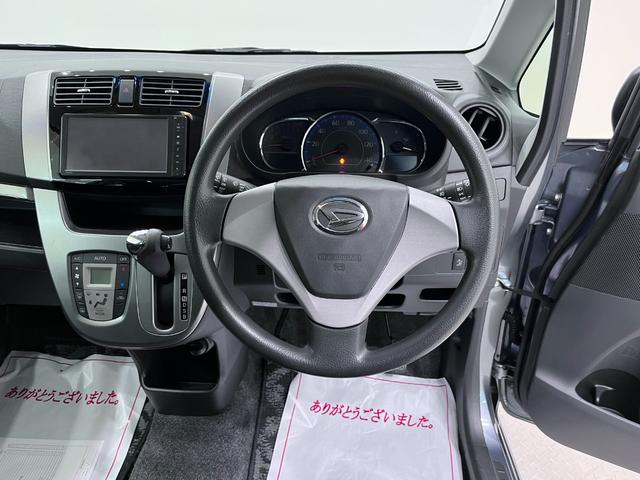 ムーヴ カスタムＸ　ＳＡ　オートライト　キーフリー　アイドリングストップ　電動格納式ドアミラー　衝突被害軽減システム　エアコン　パワーステアリング　パワーウィンドウ　運転席エアバッグ　ＡＢＳ　ティーゼットデオプラス（11枚目）