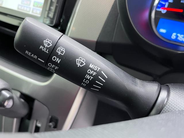 ムーヴ カスタムＸ　ＳＡ　オートライト　キーフリー　アイドリングストップ　電動格納式ドアミラー　衝突被害軽減システム　エアコン　パワーステアリング　パワーウィンドウ　運転席エアバッグ　ＡＢＳ　ティーゼットデオプラス（18枚目）