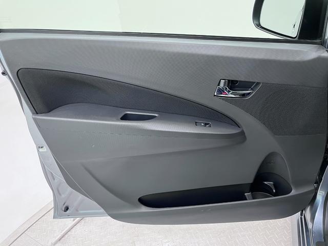 ムーヴ カスタムＸ　ＳＡ　オートライト　キーフリー　アイドリングストップ　電動格納式ドアミラー　衝突被害軽減システム　エアコン　パワーステアリング　パワーウィンドウ　運転席エアバッグ　ＡＢＳ　ティーゼットデオプラス（42枚目）