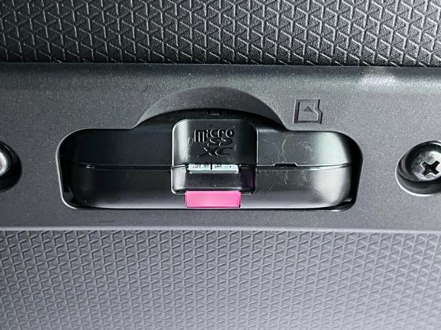 タント カスタムＸスタイルセレクション　シートヒーター　両側パワースライドドア　オートライト　キーフリー　アイドリングストップ　パノラマモニター　ナビ　ドライブレコーダー　ＵＳＢ入力端子　Ｂｌｕｅｔｏｏｔｈ　ティーゼットデオプラス（27枚目）