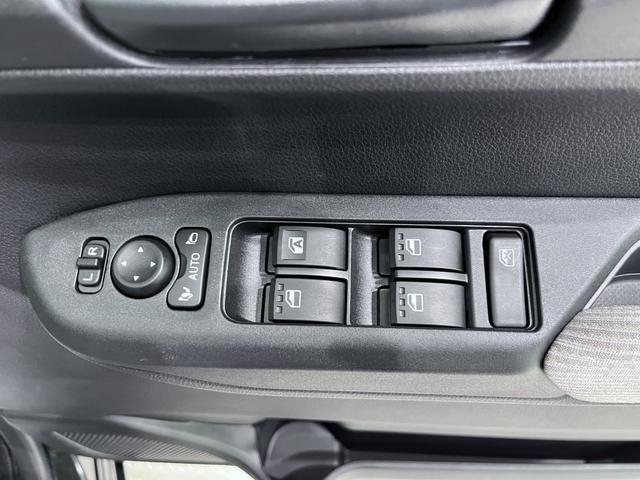 ムーヴ Ｘ　パノラマモニター　１０インチナビ　ドライブレコーダー　左側パワースライドドア　ＵＳＢ入力端子　Ｂｌｕｅｔｏｏｔｈ　オートライト　キーフリー　アイドリングストップ　ティーゼットデオプラス（15枚目）