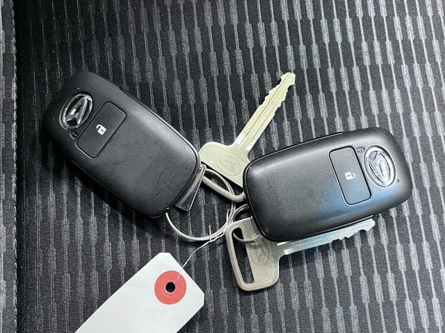 ハイゼットトラック ジャンボエクストラ　ＬＥＤヘッドランプ　バックモニター　９インチディスプレイオーディオ　ＵＳＢ入力端子　Ｂｌｕｅｔｏｏｔｈ　荷台作業灯　オートライト　キーフリー　アイドリングストップ　ティーゼットデオプラス（52枚目）